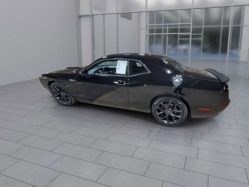 Used 2022 Dodge Challenger R/T w/ Blacktop Package image 6