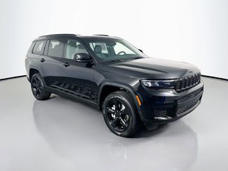 New 2025 Jeep Grand Cherokee L Altitude video 1