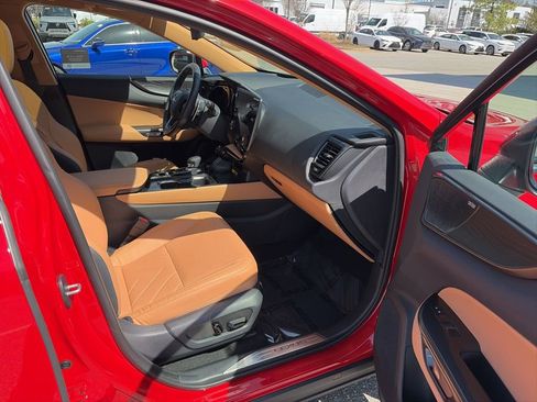 Used 2025 Lexus NX 350 AWD w/ Accessory Package (K3) image 15