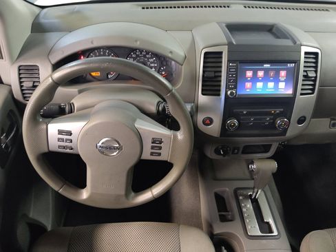 Used 2019 Nissan Frontier SV image 22