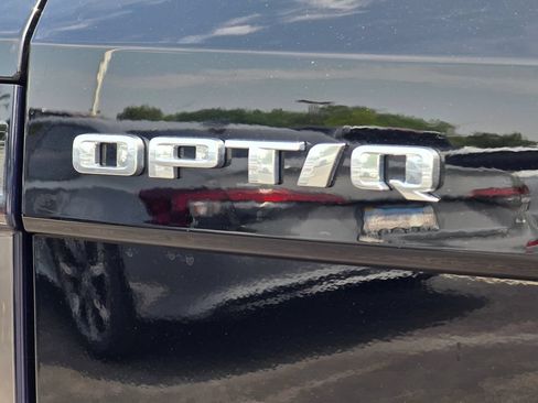 Certified 2025 Cadillac Optiq Sport 2 w/ LPO, Floor Liner Package AWD/4WD image 34