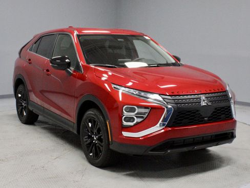 New 2026 Mitsubishi Eclipse Cross LE image 2