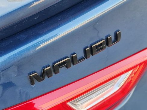 Used 2025 Chevrolet Malibu RS FWD image 9
