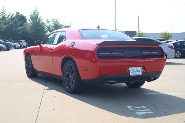 Used 2023 Dodge Challenger SXT w/ Plus Package RWD image 7