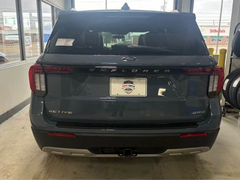 New 2026 Ford Explorer Active w/ Active Comfort Package AWD/4WD image 15