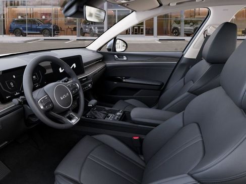 New 2025 Kia K5 EX image 19