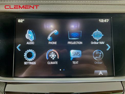 Used 2018 Cadillac XT5 FWD image 18