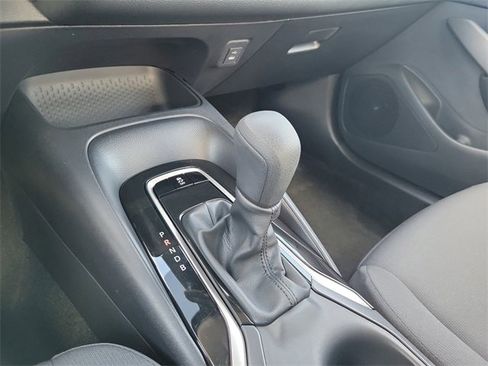 Used 2025 Toyota Corolla LE image 21
