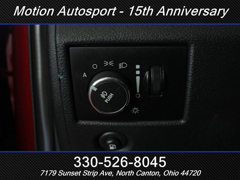 Used 2012 Jeep Grand Cherokee Overland AWD/4WD image 15