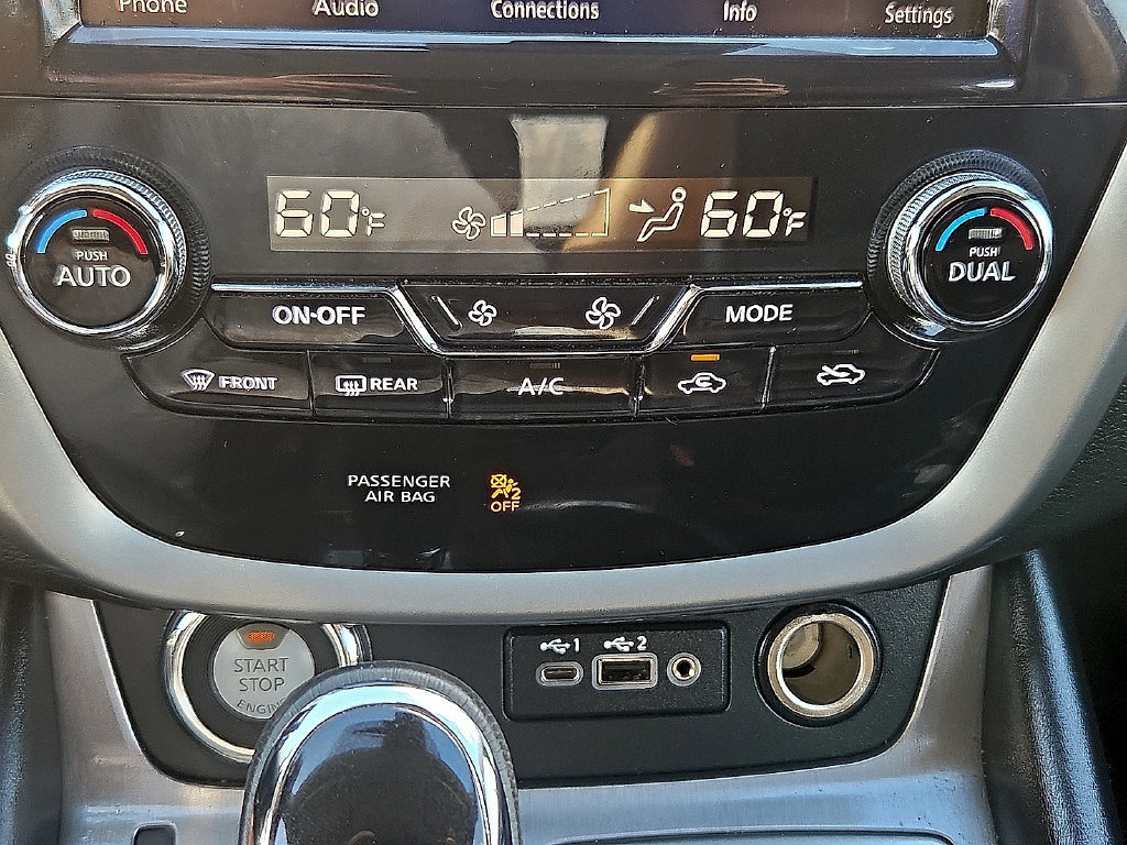 Used 2024 Nissan Murano SV w/ SV Midnight Edition Package FWD image 18