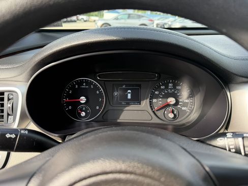 Used 2018 Kia Sorento AWD image 21