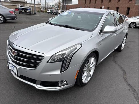 Used 2018 Cadillac XTS Premium Luxury image 1