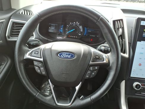 Used 2023 Ford Edge SEL w/ Convenience Package image 23