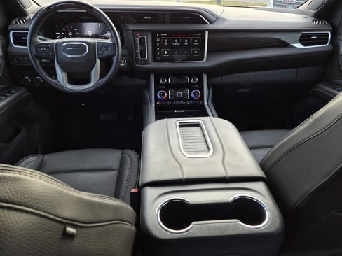 Certified 2023 GMC Yukon Denali w/ Denali Reserve Package image 21
