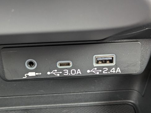 Certified 2025 Subaru Crosstrek 2.0i Premium image 28