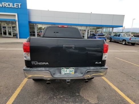 Used 2012 Toyota Tundra 4x4 Double Cab w/ Tow Pkg image 6