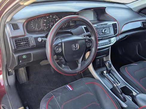 Used 2015 Honda Accord Sport image 10
