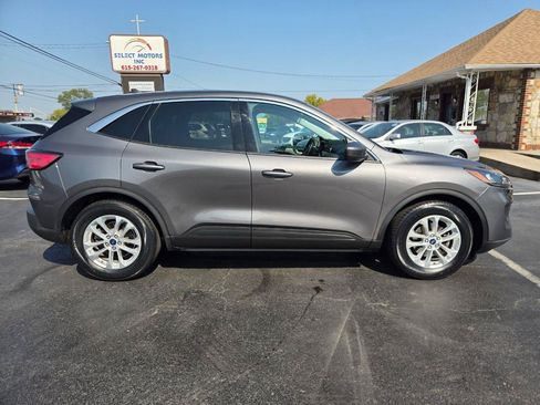 Used 2021 Ford Escape SE FWD image 6