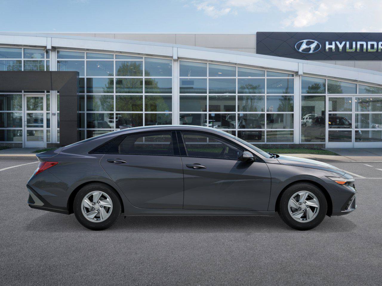 New 2026 Hyundai Elantra SE FWD image 7