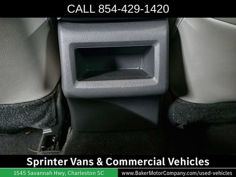 Used 2021 Toyota Camry SE FWD image 25