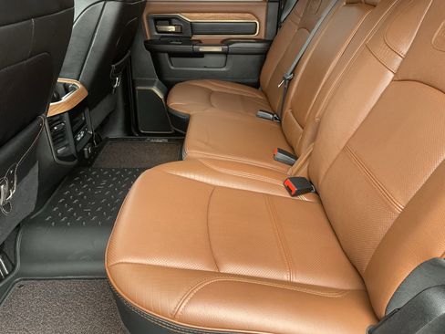 Used 2024 RAM 2500 Limited image 16