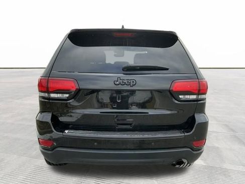 Used 2021 Jeep Grand Cherokee Freedom Edition image 12
