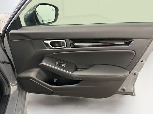 Used 2025 Honda Civic Sport Touring image 34
