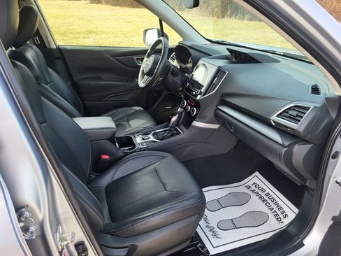 Used 2019 Subaru Forester Limited w/ Popular Package #3 image 12