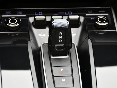 Certified 2023 Porsche 911 Targa 4S AWD/4WD image 35