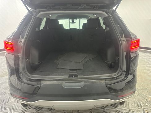 Used 2024 Chevrolet Blazer LT image 18