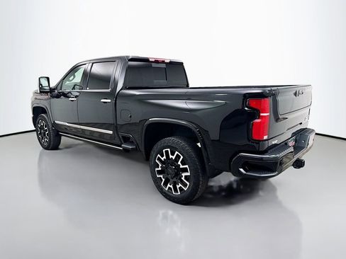 Used 2025 Chevrolet Silverado 2500 High Country w/ Technology Package AWD/4WD image 7
