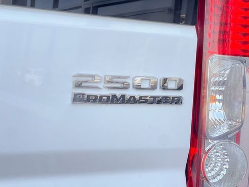 Used 2023 RAM ProMaster 2500 image 36