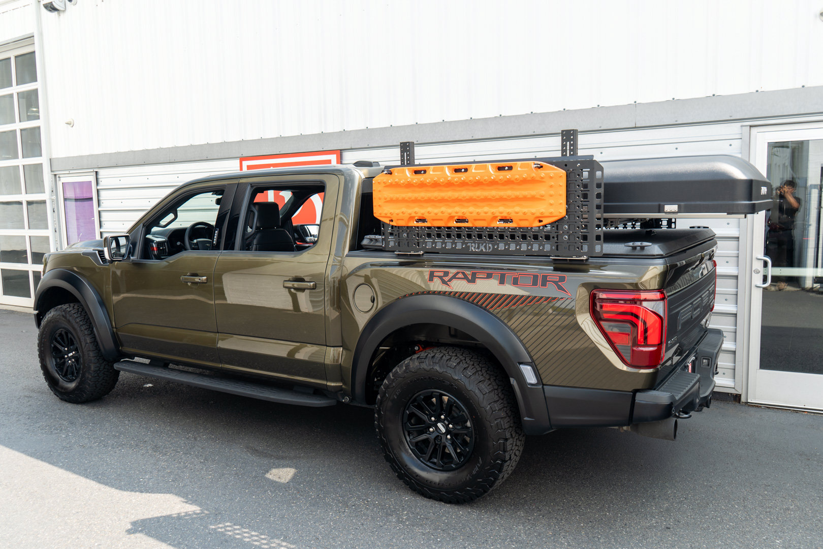 Used 2024 Ford F150 Raptor AWD/4WD image 47