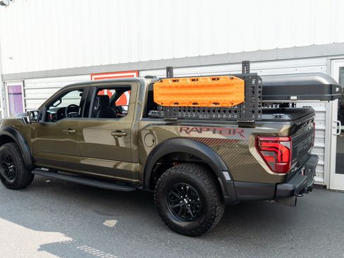 Used 2024 Ford F150 Raptor AWD/4WD image 47