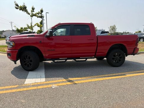 Used 2023 RAM 2500 Big Horn w/ Night Edition AWD/4WD image 3