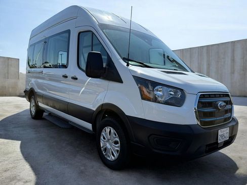 Used 2023 Ford E-Transit 148 High Roof image 2