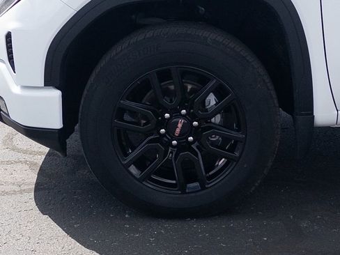 Used 2022 GMC Sierra 1500 Elevation w/ Max Trailering Package image 13