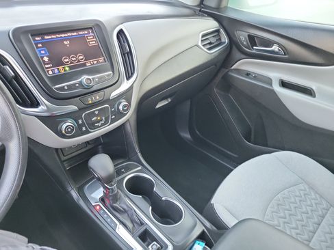 Used 2022 Chevrolet Equinox LT image 15
