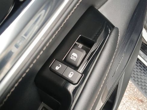 Used 2022 Jeep Wagoneer Series II AWD/4WD image 17