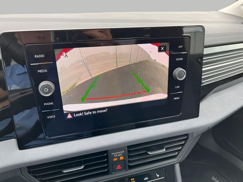 New 2025 Volkswagen Jetta SE image 16