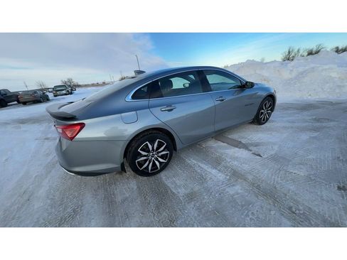 Certified 2025 Chevrolet Malibu RS image 10