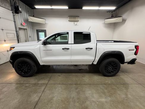 New 2026 Chevrolet Colorado Trail Boss AWD/4WD image 11