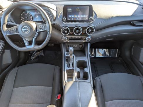 Used 2024 Nissan Sentra SV image 15