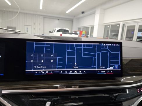 Used 2025 BMW X6 xDrive40i image 24