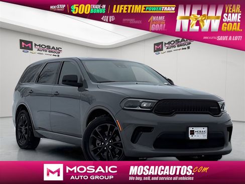 Used 2023 Dodge Durango SXT w/ SXT Blacktop Group image 1
