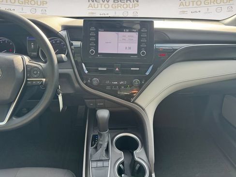 Used 2023 Toyota Camry LE FWD image 11