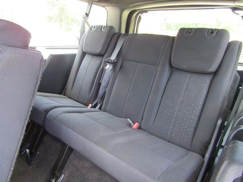 Used 2017 Ford Expedition EL XLT RWD image 9