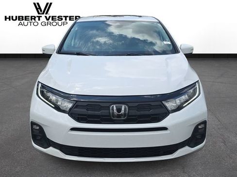 Used 2025 Honda Odyssey EX-L image 3