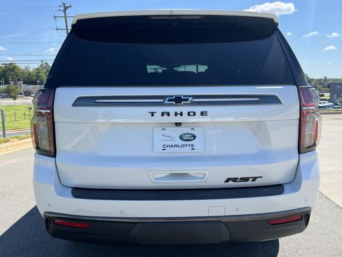 Used 2022 Chevrolet Tahoe RST w/ Luxury Package AWD/4WD image 8