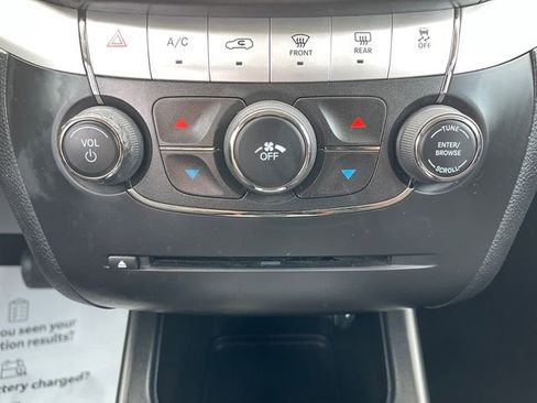 Used 2015 Dodge Journey SXT w/ Flexible Seating Group FWD image 23